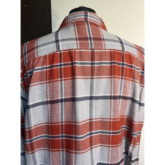 Patagonia Organic Cotton Plaid Soft Flannel Button Up Shirt Men XL Pumpkin - Picture 9 of 16